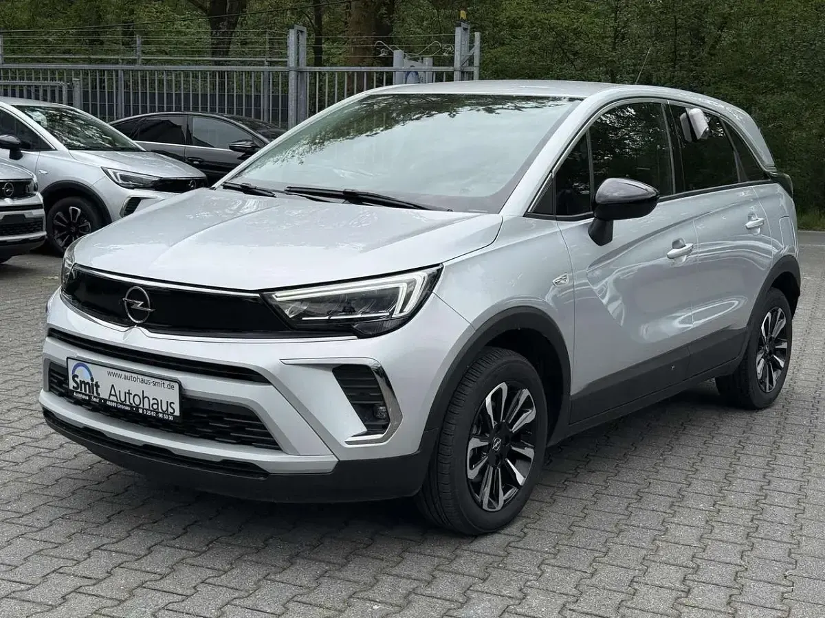 Gebraucht Opel Crossland X Elegance 110 PS (80 kW) 2024 Aluminiumgrau/metallic SUV