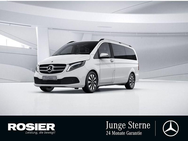 Weiss / arktikweiss Gebraucht 2022 Mercedes V220 Edition Van / Kleinbus | 42.950 € (Fairer Preis) - Bild 1/4