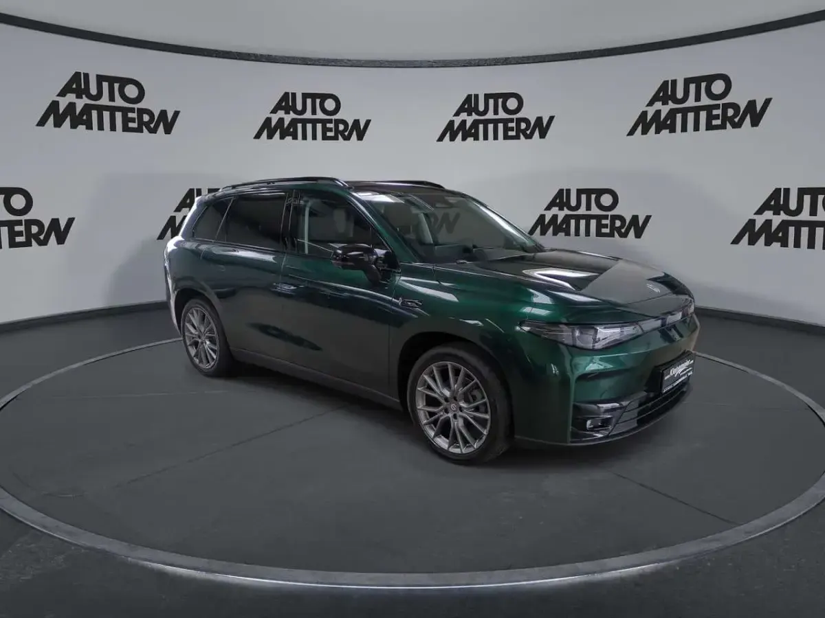 Neu Leapmotor C10 219 kW (299 PS) 2026 Glazed green SUV