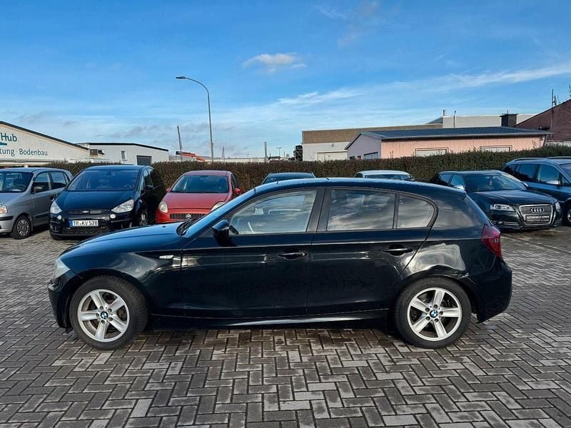 Gebraucht BMW 118 Efficient Dynamics 143 PS (105 kW) 2010 Schwarz Kleinwagen
