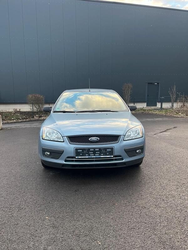 Gebraucht Ford Focus 101 PS (74 kW) 2005 Kombi