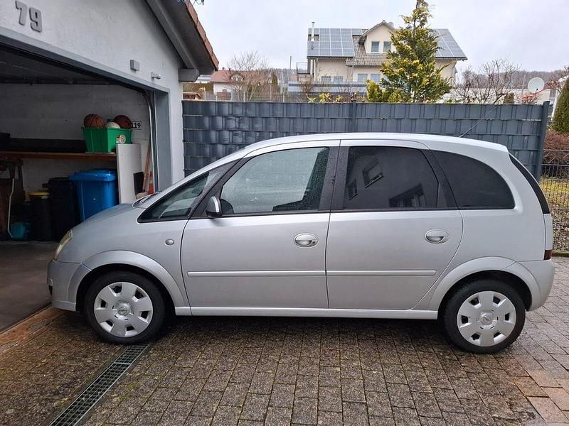 Gebraucht Opel Meriva 105 PS (77 kW) 2009 Grau Van / Kleinbus