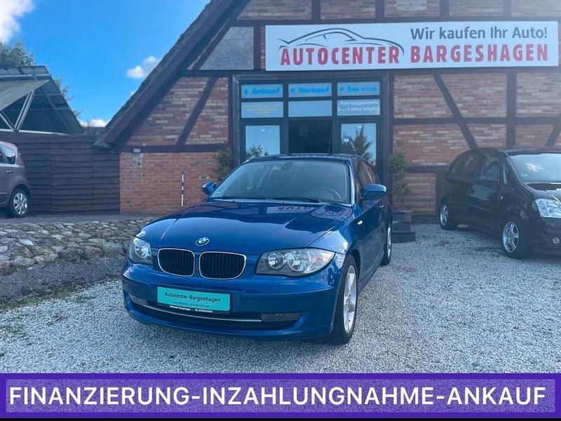 Blau Gebraucht 2010 BMW 116 Advantage Kleinwagen | 6.999 € (Teuer) - Bild 1/4