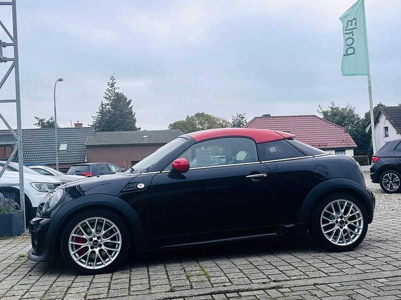 Gebraucht Mini John Cooper Works Coupé 211 PS (155 kW) 2012 Midnight black Coupé