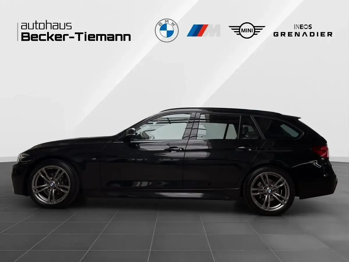 Gebraucht BMW 320 M Sport 184 PS (135 kW) 2019 Schwarz Kombi