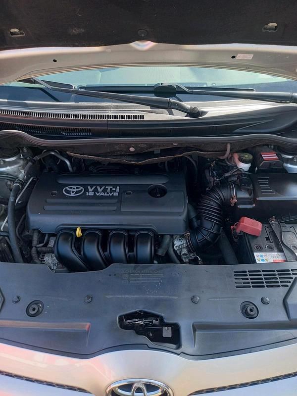 Gebraucht Toyota Corolla 136 PS (100 kW) 2007 Silber Kombi