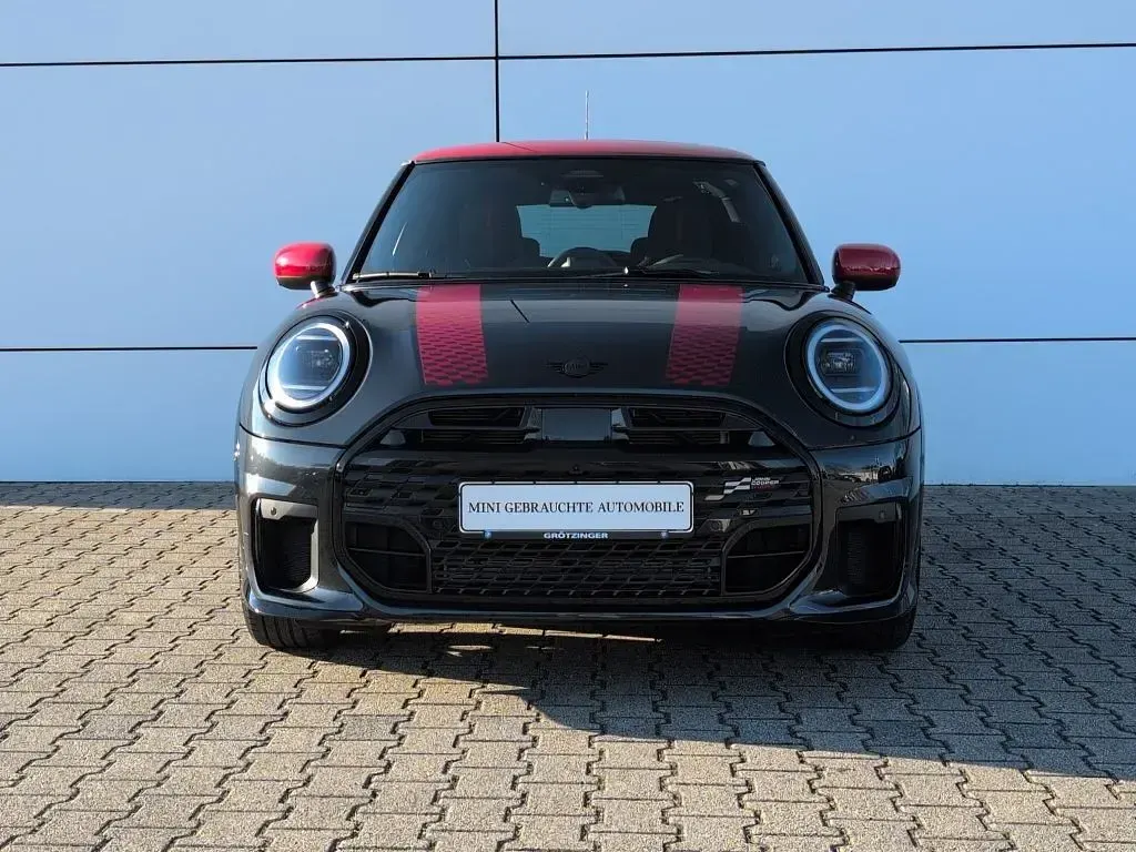 Usado Mini Cooper 156 HP (114 kW) 2024 Cinzento Citadino