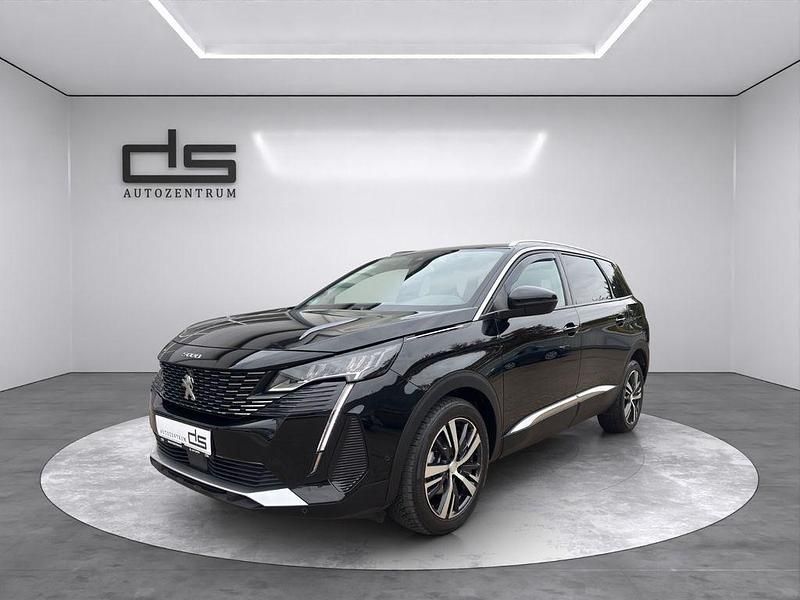 Noir perla nera Gebraucht 2022 Peugeot 5008 Allure Van / Kleinbus | 24.290 € (Superpreis) - Bild 1/4