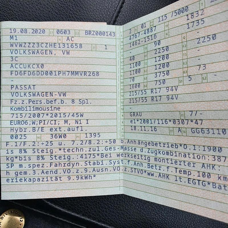 Second-hand VW Passat Advance 218 CP (160 kW) 2017 Gri Break
