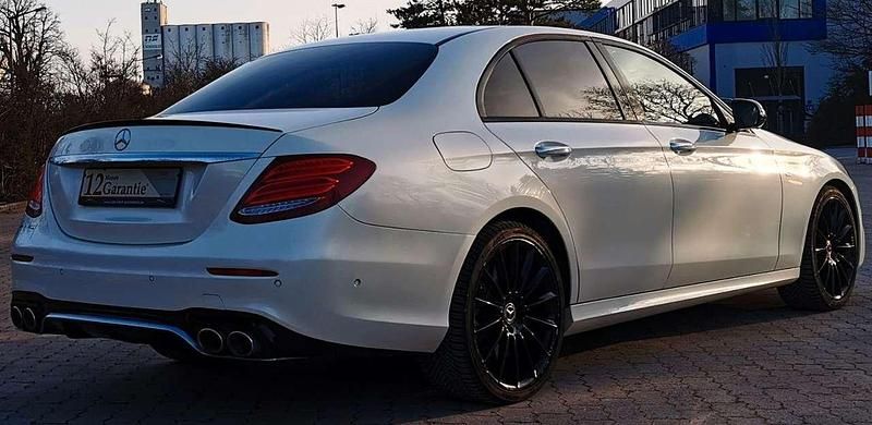 Gebraucht Mercedes E53 AMG AMG 435 PS (319 kW) 2018 Diamantweiss Limousine