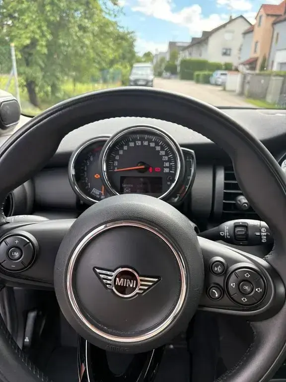 Gebraucht Mini ONE 102 PS (75 kW) 2020 Grau Kleinwagen