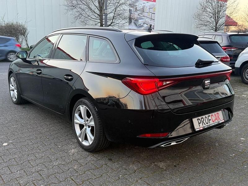 Gebraucht Seat Leon FR 150 PS (110 kW) 2022 Schwarz Limousine