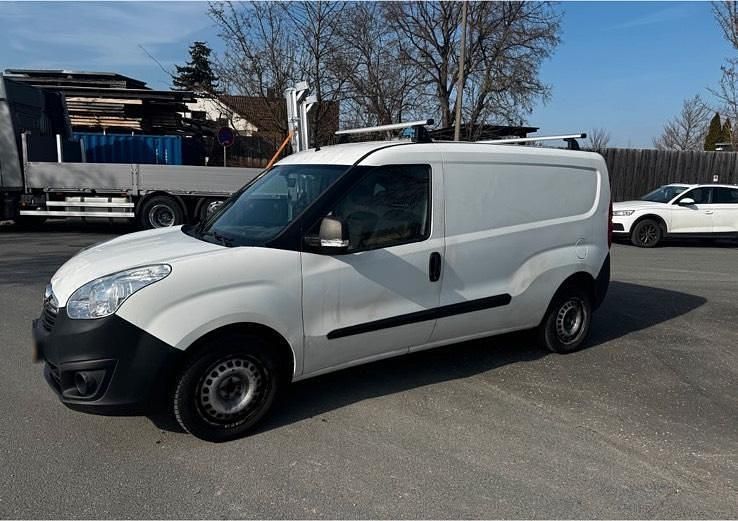 Gebraucht Opel Combo Eco 125 PS (91 kW) 2012 Weiß Van / Kleinbus