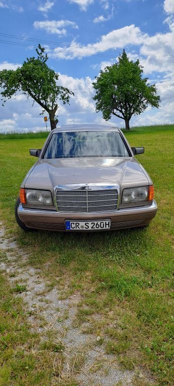 Braun Gebraucht 1987 Mercedes 260 SE Limousine | 8.500 € - Bild 1/4