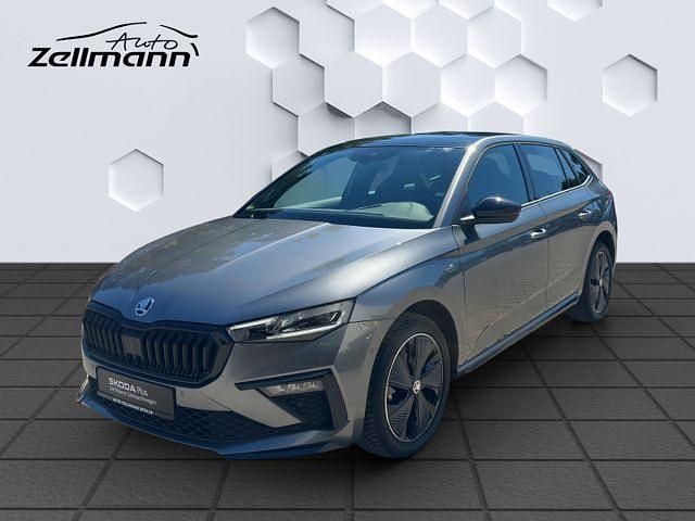 Silber Gebraucht 2024 Skoda Scala Monte Carlo Kleinwagen | 25.520 € (Fairer Preis) - Bild 1/3