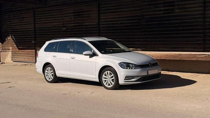 Gebraucht VW Golf VII 125 PS (91 kW) 2017 Grau Kombi