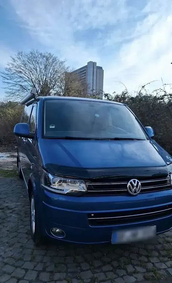 Gebraucht VW Multivan Highline 179 PS (131 kW) 2014 Blau Van / Kleinbus