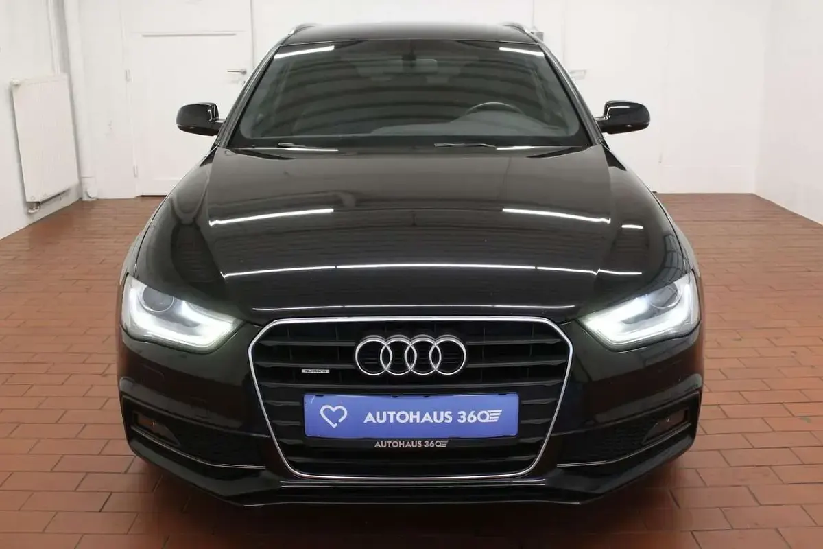 Gebraucht Audi A4 S-Line 177 PS (130 kW) 2014 Phantomschwarz Kombi
