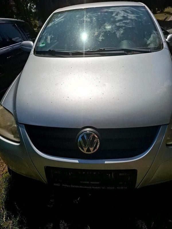 Grau Gebraucht 2005 VW Fox Kleinwagen | 900 € (Guter Preis) - Bild 1/4