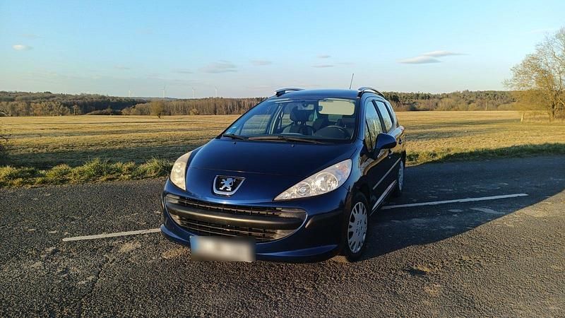Blau Gebraucht 2008 Peugeot 207 Limousine | 1.200 € (Superpreis) - Bild 1/4