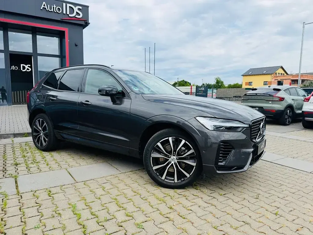 Gebraucht Volvo XC60 Ultimate 310 PS (228 kW) 2023 Grau SUV