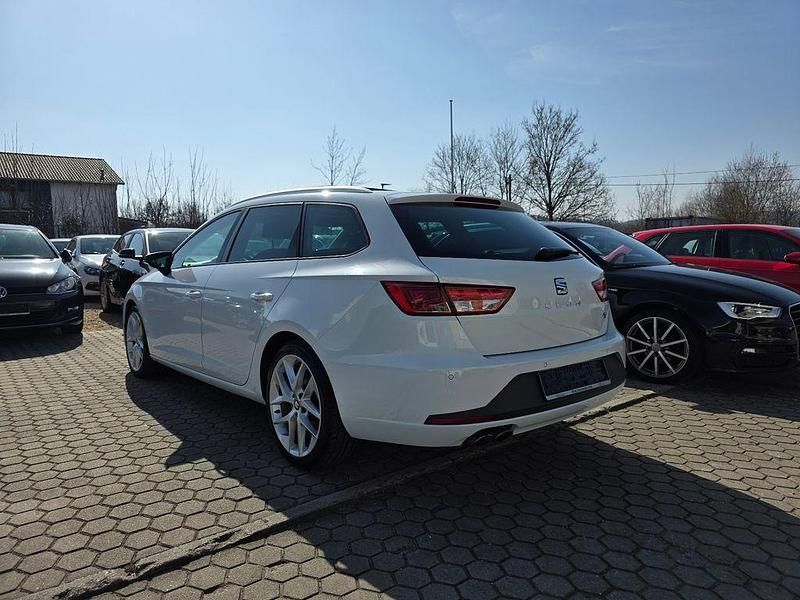 Second-hand Seat Leon ST FR 184 CP (135 kW) 2015 Alb Break