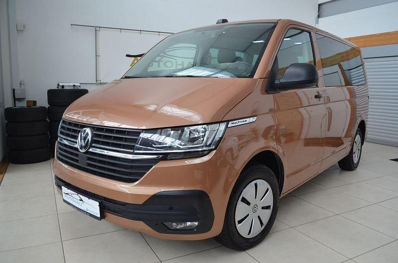 Copper bronze metallic Gebraucht 2020 VW T6.1 Van | 31.990 € - Bild 1/4