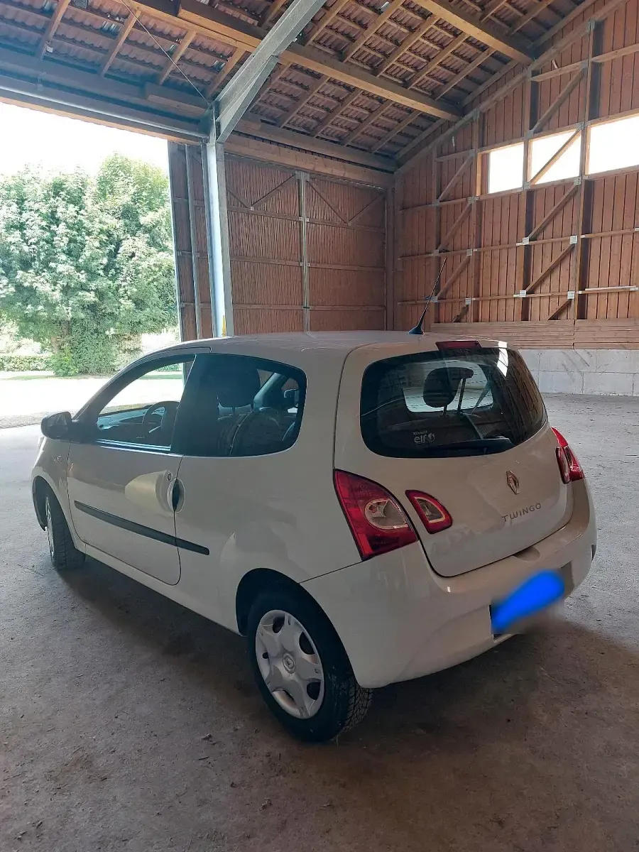 Gebraucht Renault Twingo Expression 74 PS (54 kW) 2014 Weiß Kleinwagen