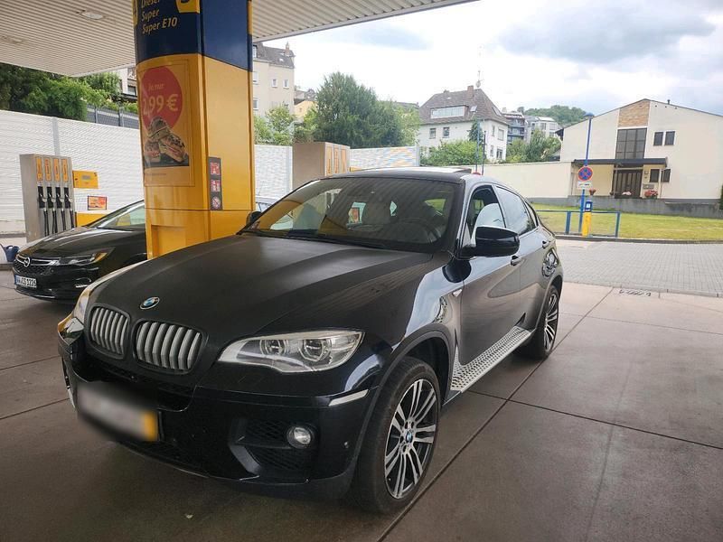 Andere außenfarben Gebraucht 2012 BMW X6 M Sport SUV | 19.000 € - Bild 1/4