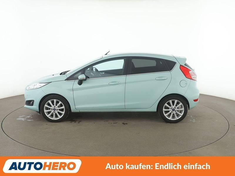 Gebraucht Ford Fiesta Titanium 101 PS (74 kW) 2017 Grün Limousine