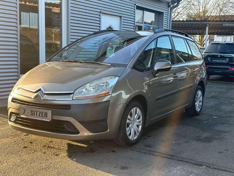 Lack nocciola/metalliclackier Gebraucht 2007 Citroën Grand C4 Picasso Van / Kleinbus | 4.990 € (Fairer Preis) - Bild 1/4