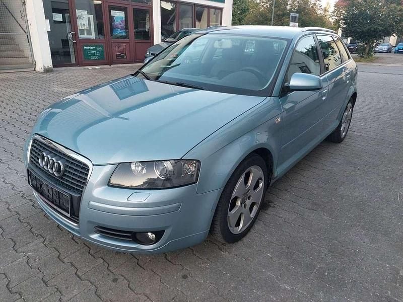 Liquidblau metallic Gebraucht 2006 Audi A3 Ambition Kleinwagen | 1.790 € (Superpreis) - Bild 1/4