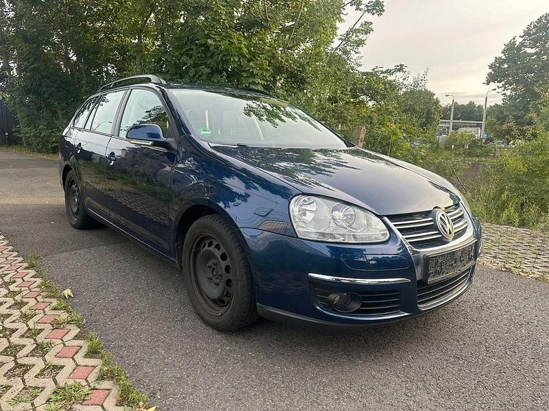 Blau Gebraucht 2009 VW Golf VI Trendline Kombi | 3.999 € (Fairer Preis) - Bild 1/4