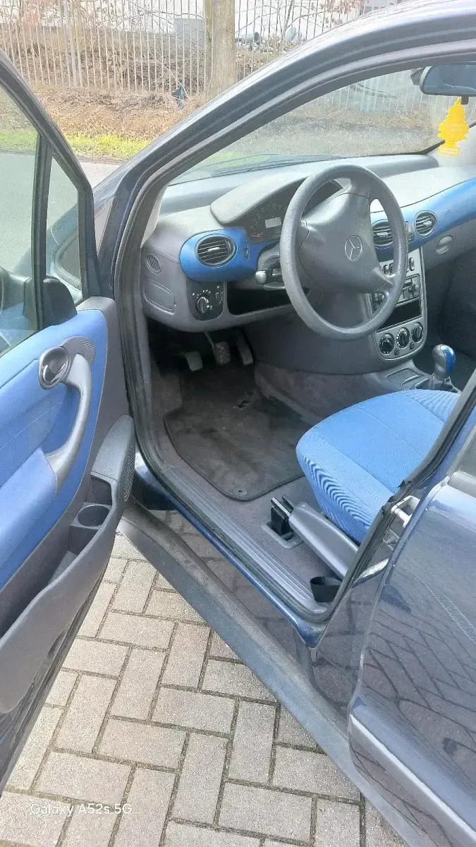 Używany Mercedes A170 95 KM (69 kW) 2003 Niebieski Hatchback
