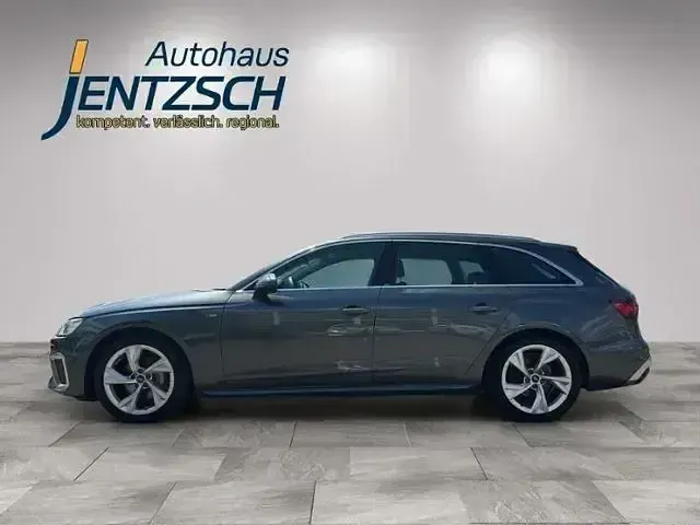Gebraucht Audi A4 S-Line 204 PS (150 kW) 2023 Grau Kombi