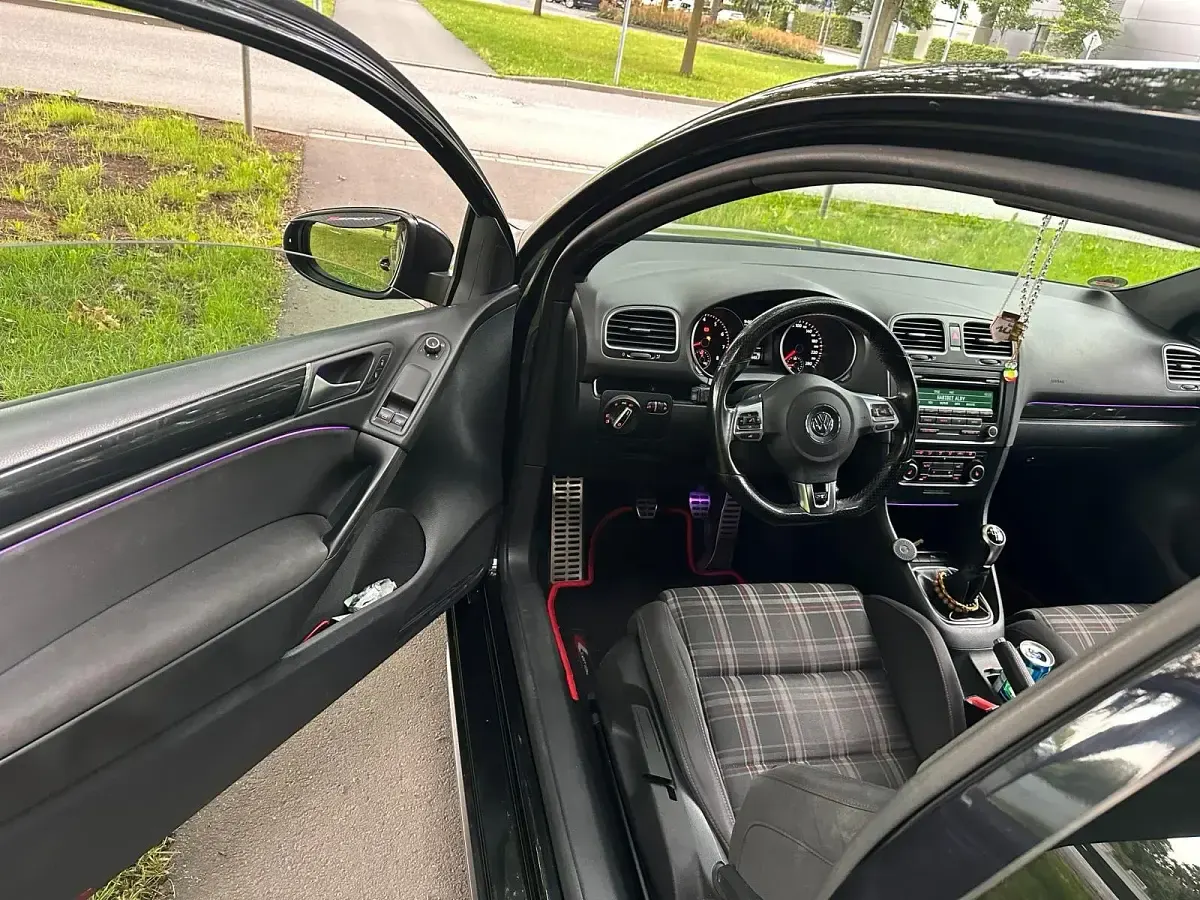 Gebraucht VW Golf VII GTI 265 PS (194 kW) 2012 Schwarz Kombi