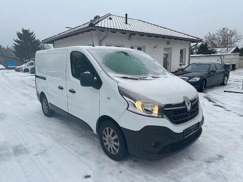 Gebraucht Renault Trafic Komfort 120 PS (88 kW) 2021 Weiß Van / Kleinbus