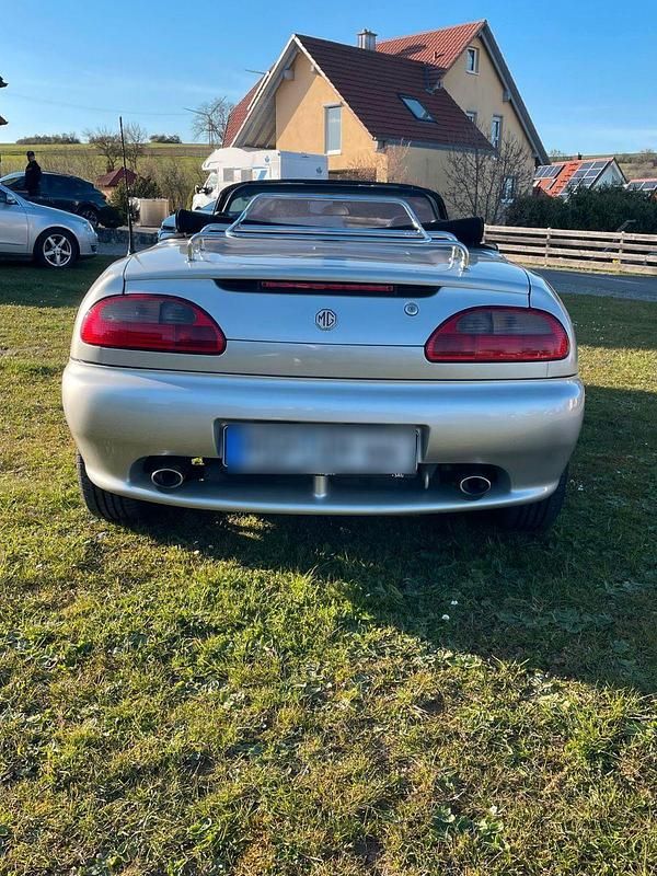 Occasion MG F 120 ch (88 kW) 1998 Argent Cabriolet