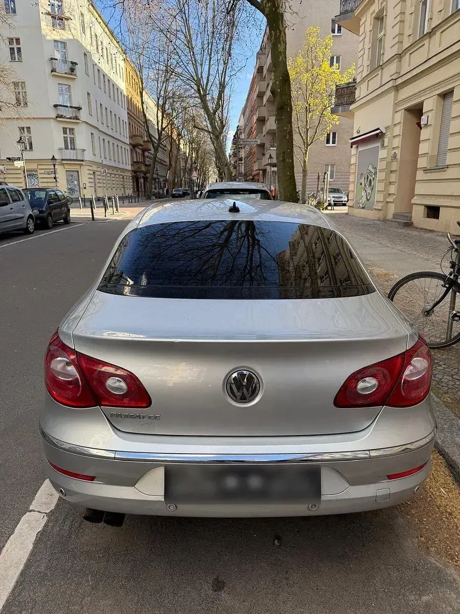 Gebraucht VW Passat 160 PS (117 kW) 2010 Silber Coupé