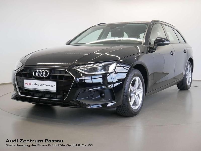 Brillantschwarz Gebraucht 2022 Audi A4 Kombi | 22.790 € (Superpreis) - Bild 1/4