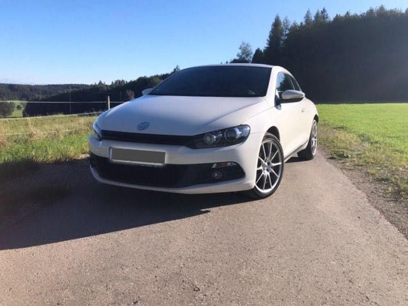 Weiß Gebraucht 2012 VW Scirocco Coupé | 10.900 € (Fairer Preis) - Bild 1/4