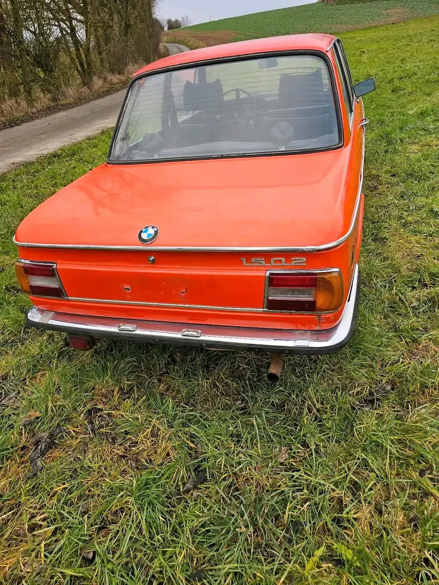 Gebraucht BMW 1502 75 PS (55 kW) 1975 Orange Limousine