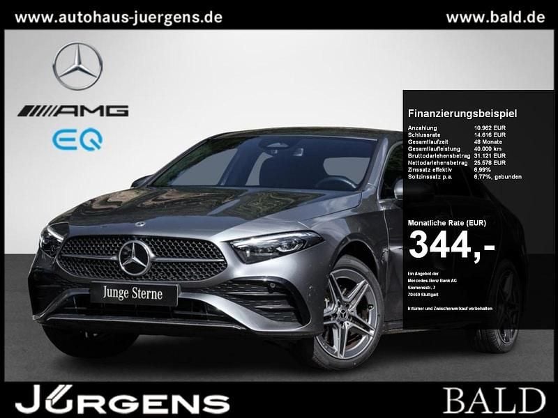 Grau metalliclack mountaingra Gebraucht 2024 Mercedes A250 AMG Limousine | 34.440 € (Etwas zu teuer) - Bild 1/4