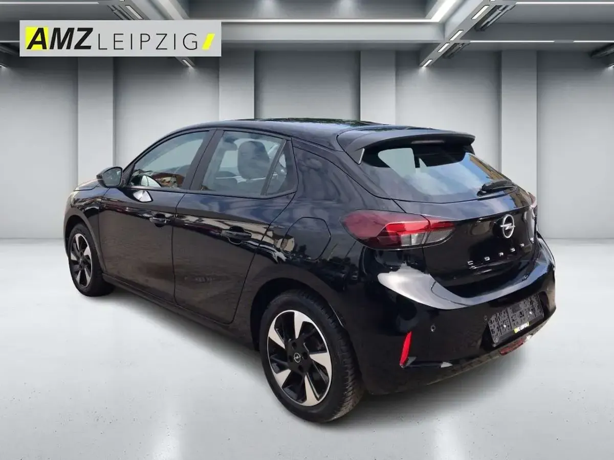 Gebraucht Opel Corsa-e Edition 100 kW (136 PS) 2023 Schwarz Kleinwagen