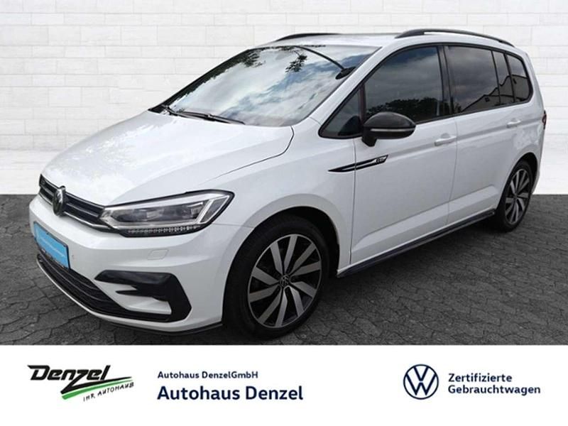 Oryxweiß perlmutteffekt Gebraucht 2024 VW Touran Highline Van / Kleinbus | 34.990 € (Fairer Preis) - Bild 1/4