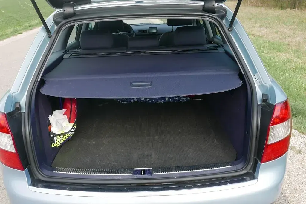 Gebraucht Audi A4 131 PS (96 kW) 2002 Blau Kombi