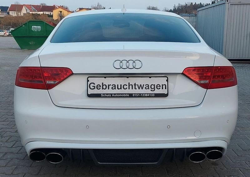 Gebraucht Audi A5 Sport 179 PS (131 kW) 2011 Weiß Coupé