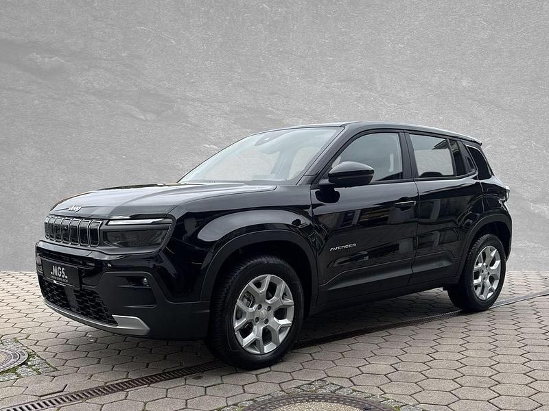 Neu Jeep Avenger Altitude 110 PS (80 kW) 2025 Volcano black SUV