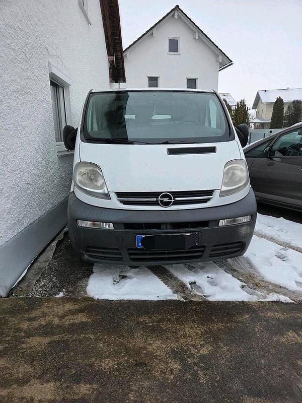 Weiß Gebraucht 2007 Opel Vivaro Van / Kleinbus | 4.250 € (Guter Preis) - Bild 1/3