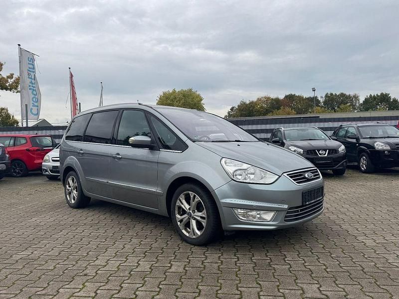 Grau Gebraucht 2014 Ford Galaxy Titanium Van / Kleinbus | 6.250 € (Guter Preis) - Bild 1/4